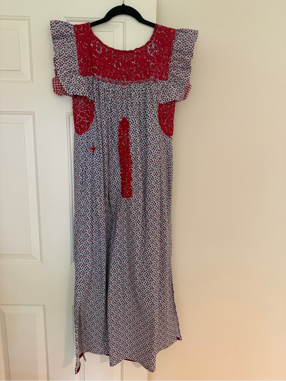 Mi Golondrina Red Floral Dress - Picture 4 of 5